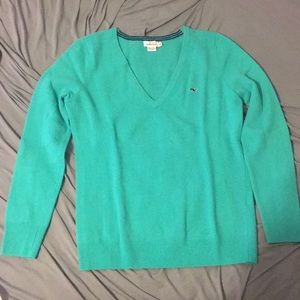 Vineyard Vines teal v neck sweater!